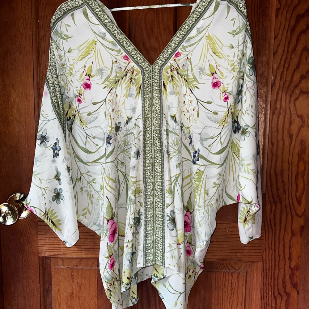 Floral V-Neck Women's Top